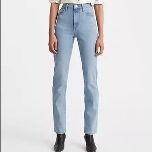 LEVIS 724 HIGH RISE SLIM STRAIGHT WOMEN'S JEANS
